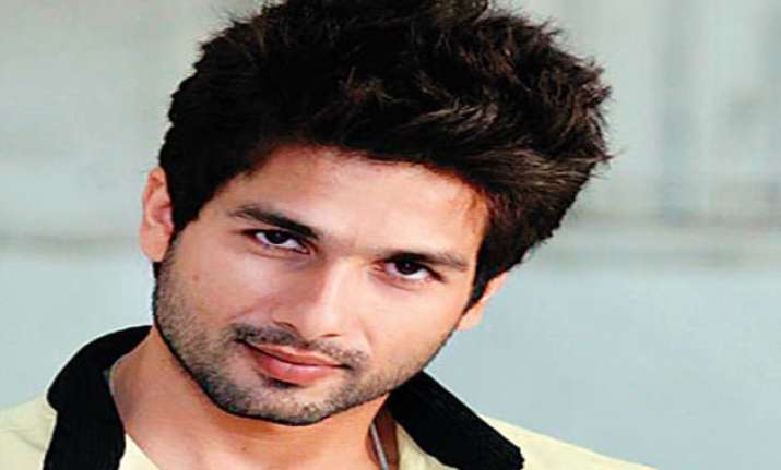 shahid kapoor more than happy to do tv shows