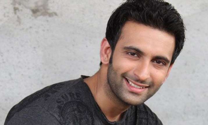 nandish sandhu wouldn t cheat on anyone says friend