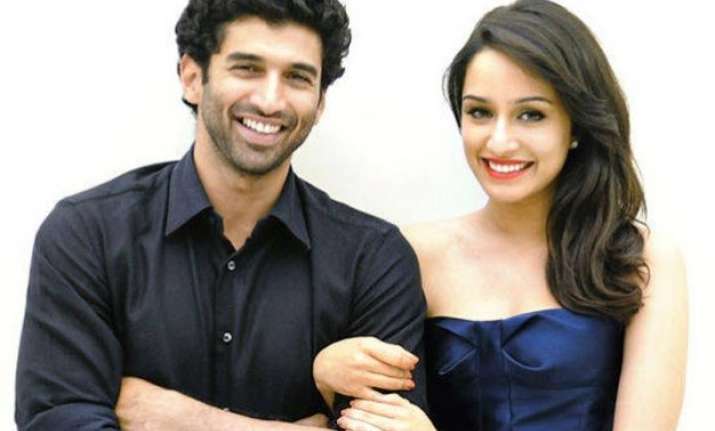 ok jaanu first look aashiqui 2 couple aditya shraddha take
