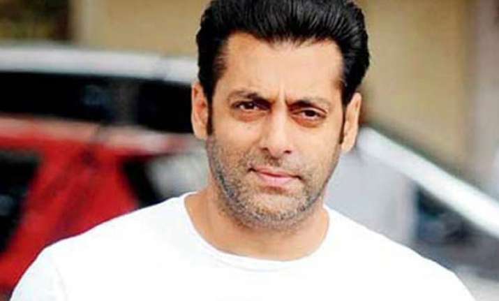 salman khan apologises clarifies after yakub tiger tweets