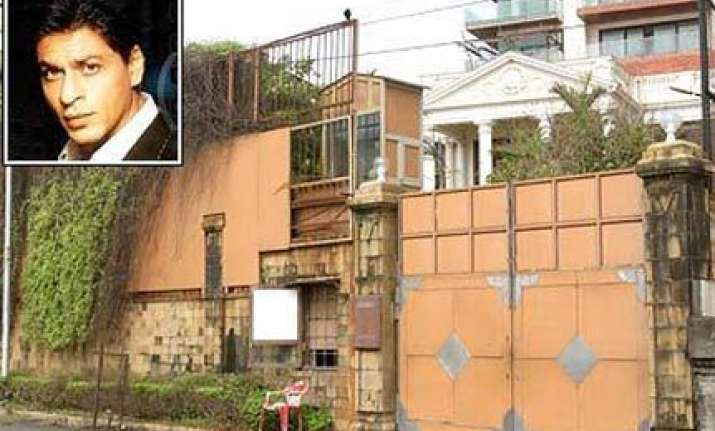 prank call triggers panic at srk s mannat in bandra