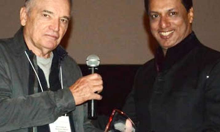 madhur bhandarkar honoured in new york