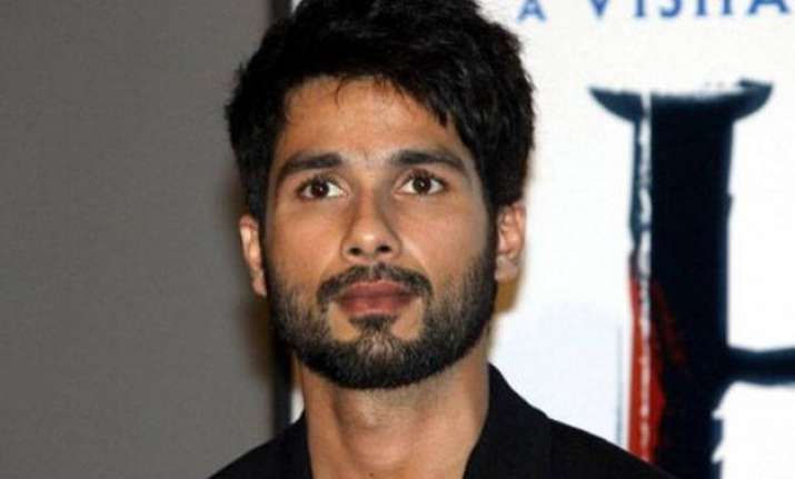 shahid kapoor overreacts on shaandaar failure quits next