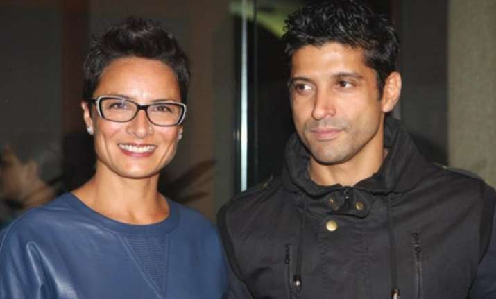 farhan akhtar splits from wife adhuna after 15 years