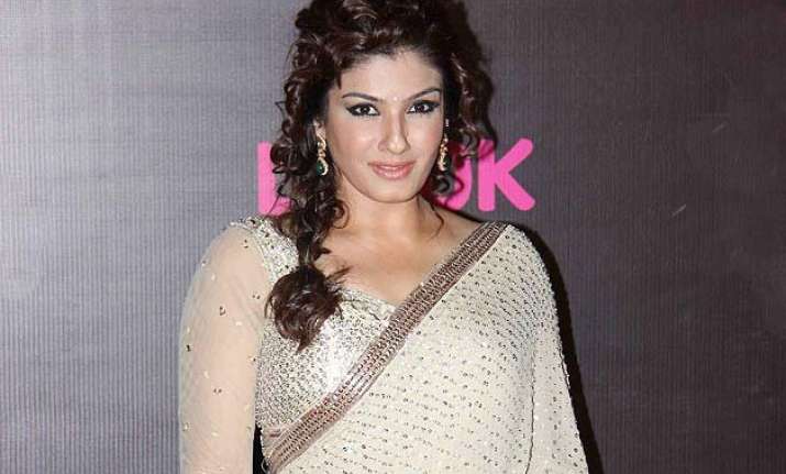 raveena tandon wants cartoon film to be made on andaaz apna