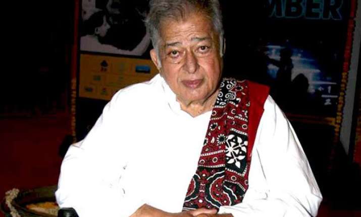 shashi kapoor receives lifetime achievement honour