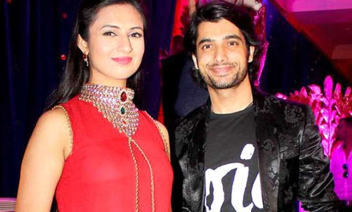 tv couple divyanka sharad parting ways