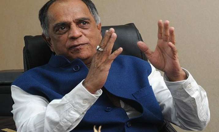 censor board chief pahlaj nihalani challenges bollywood