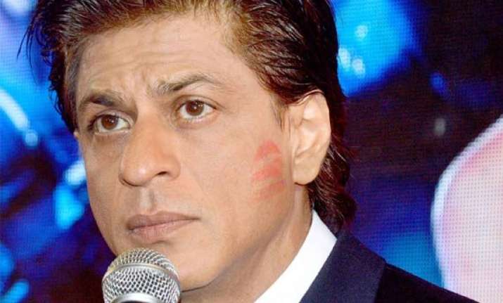 want shah rukh khan to read your reviews make them funny