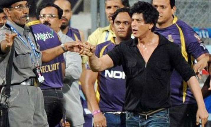 wankhede brawl after 3 years police directed to file fir