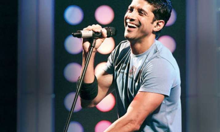 on farhan akhtar s 42nd birthday celebs wish the rockstar