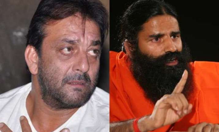 when ramdev baba gave surprise visit to sanjay dutt in jail