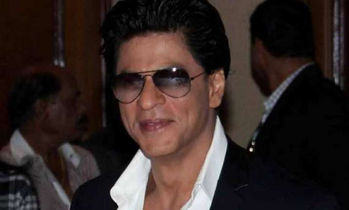 happy new year cinematographer says srk immensely trusts