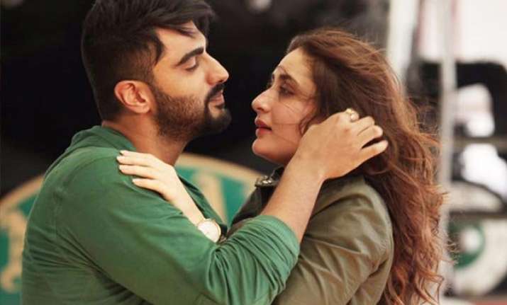 kareen praises arjun kapoor for doing ki and ka