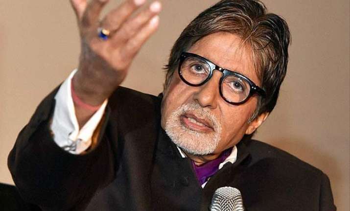amitabh bachchan explains why women are stronger beings