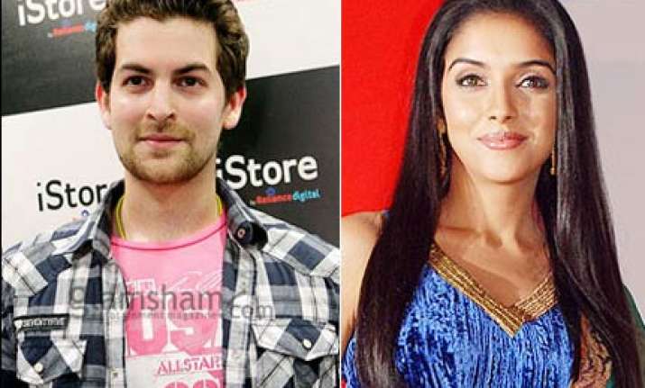 neil bonds with asin