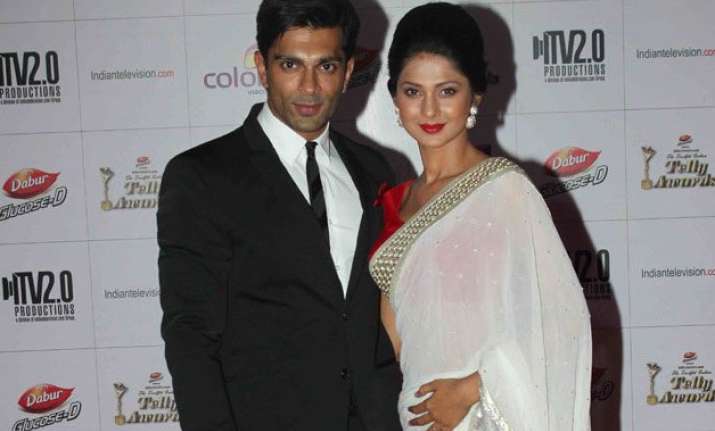 it s official karan singh grover and jennifer winget are