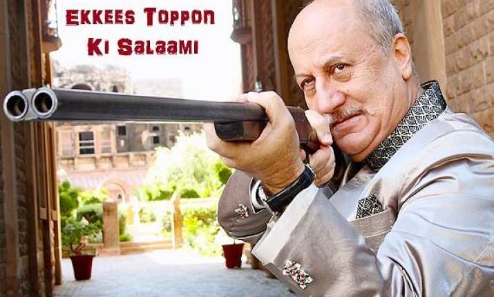 ekkees toppon ki salaami movie review deserves a 21 gun