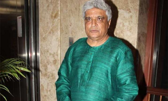 javed akhtar comes out in support of aligarh says