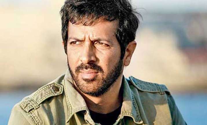 kabir khan gets in a heated argument with journalist at
