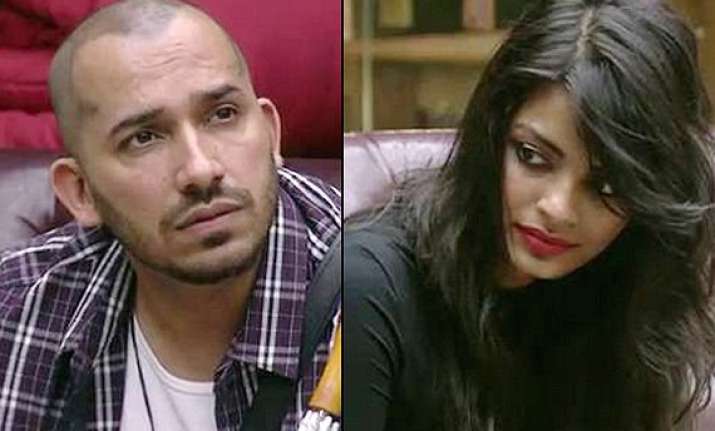 bigg boss 8 day 36 sonali blames ali for touching her