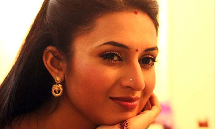 divyanka tripathi trying her best to live life happily