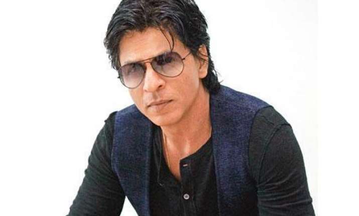 dilwale looks really nice shah rukh khan