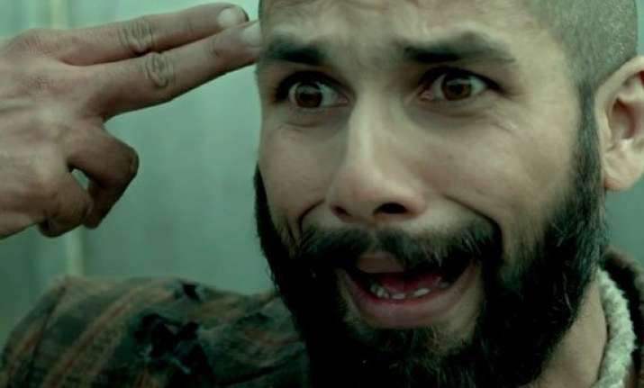 shahid kapoor s haider rides on word of mouth