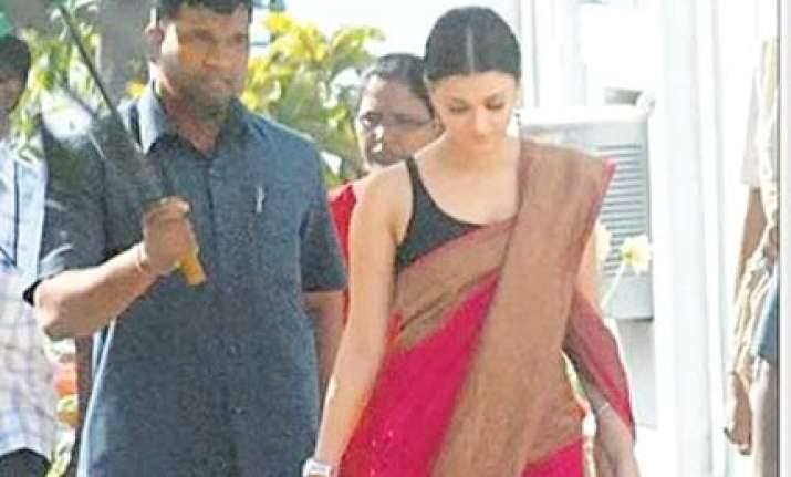 ash faced petrol bomb while shooting for raavana