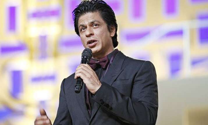 shah rukh khan opens up on festive release of his films