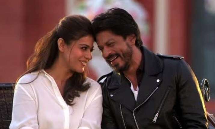 shah rukh khan wants his daughter suhana to learn from kajol