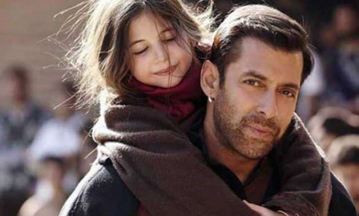 wow salman khan s bajrangi bhaijaan gets standing ovation