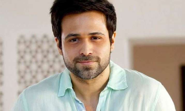emraan hashmi s first book is about his son s battle