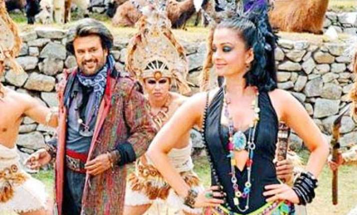 aishwarya rajnikanth launch enthiran music