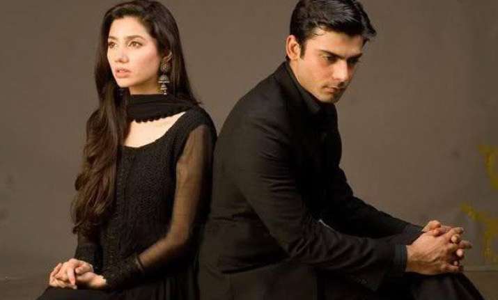 shiv sena wants to ban pakistani actors fawad mahira khan