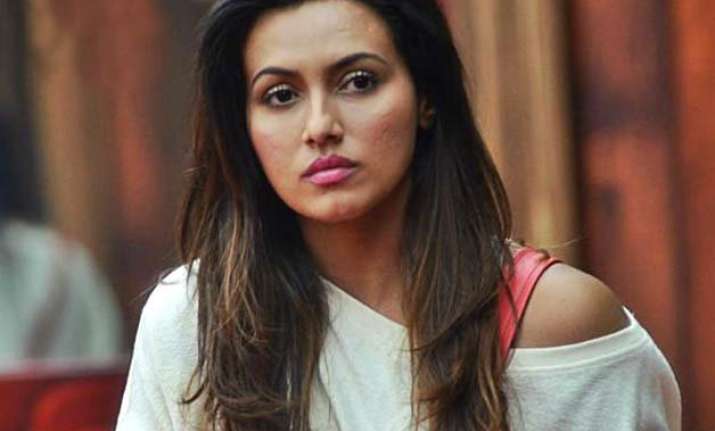 sana khan i can t be like ajaz khan