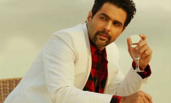 bigg boss 9 contestant no 5 aman verma the bad son of