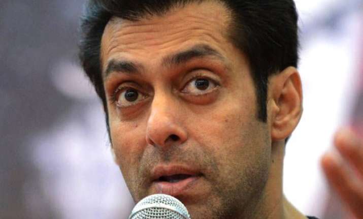 salman khan s bajrangi bhaijaan in trouble