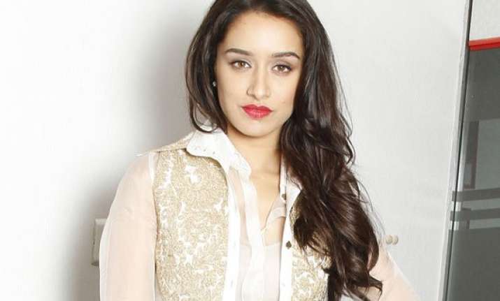 shraddha kapoor does an item song for ungli