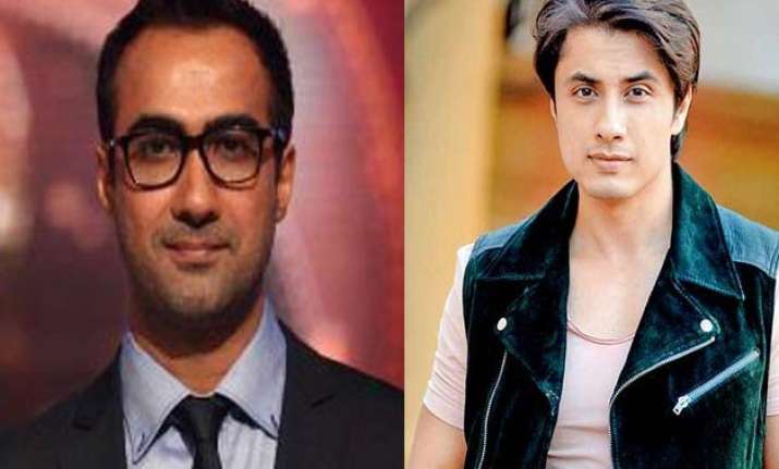 earthquake leaves b town stars shaken