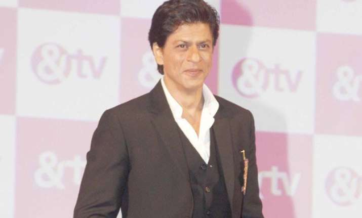 shah rukh khan returns to tv as game show host for tv