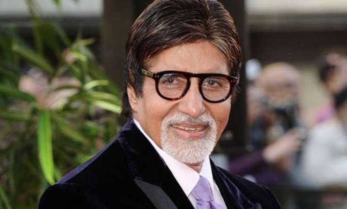 amitabh bachchan apologises for missing fan s birthday