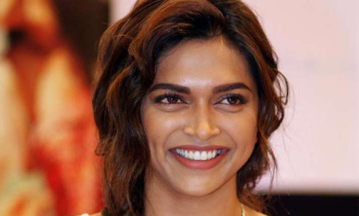 deepika padukone wants to work in french iranian films