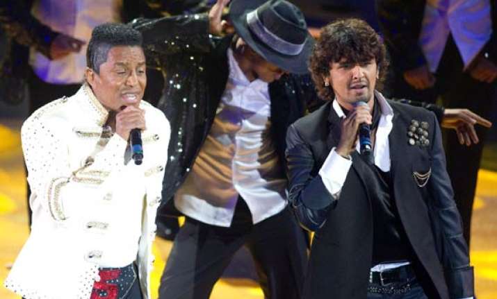 jermaine pays tribute to mj at iifa