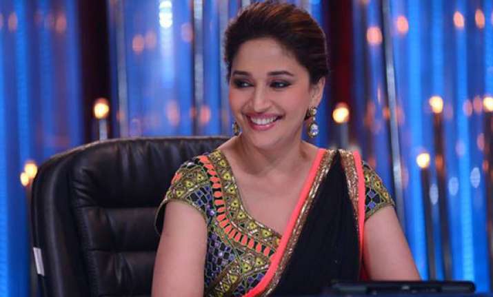 jhalak dikhhla jaa 7 madhuri dixit s to dance like cartoon