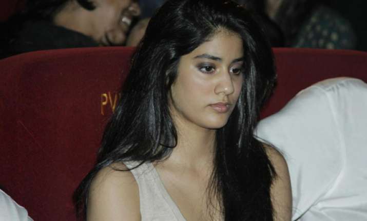 jhanvi kapoor says no to b wood