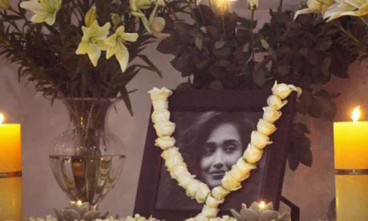 jiah khan suicide case cbi to investigate further