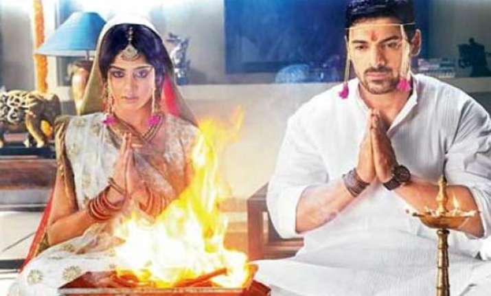 john genelia are husband and wife claims pandit