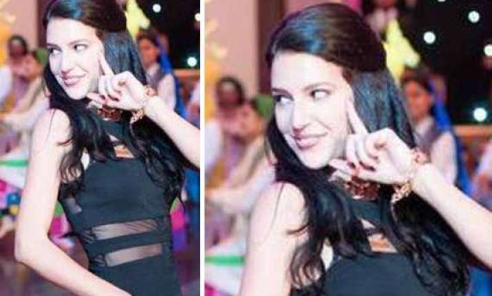 katrina kaif s sister isabel s first look in mr cabbie out