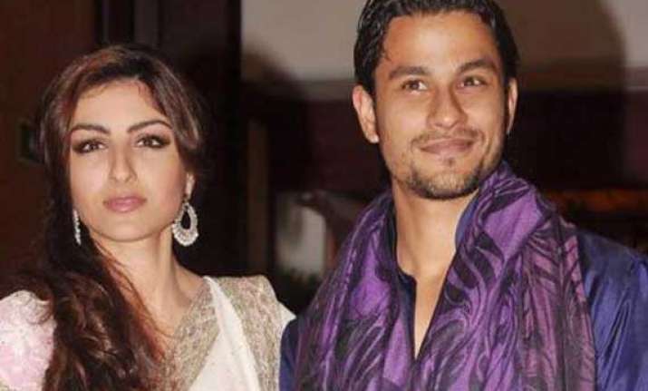 kunal khemu turns 31 today celebrates b day away from
